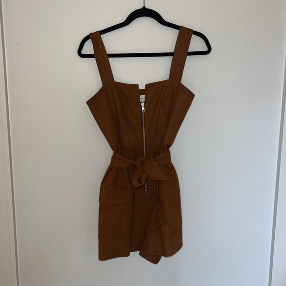 L'Academie Shauntie Romper in Brown, Size Small - Picture 5 of 7
